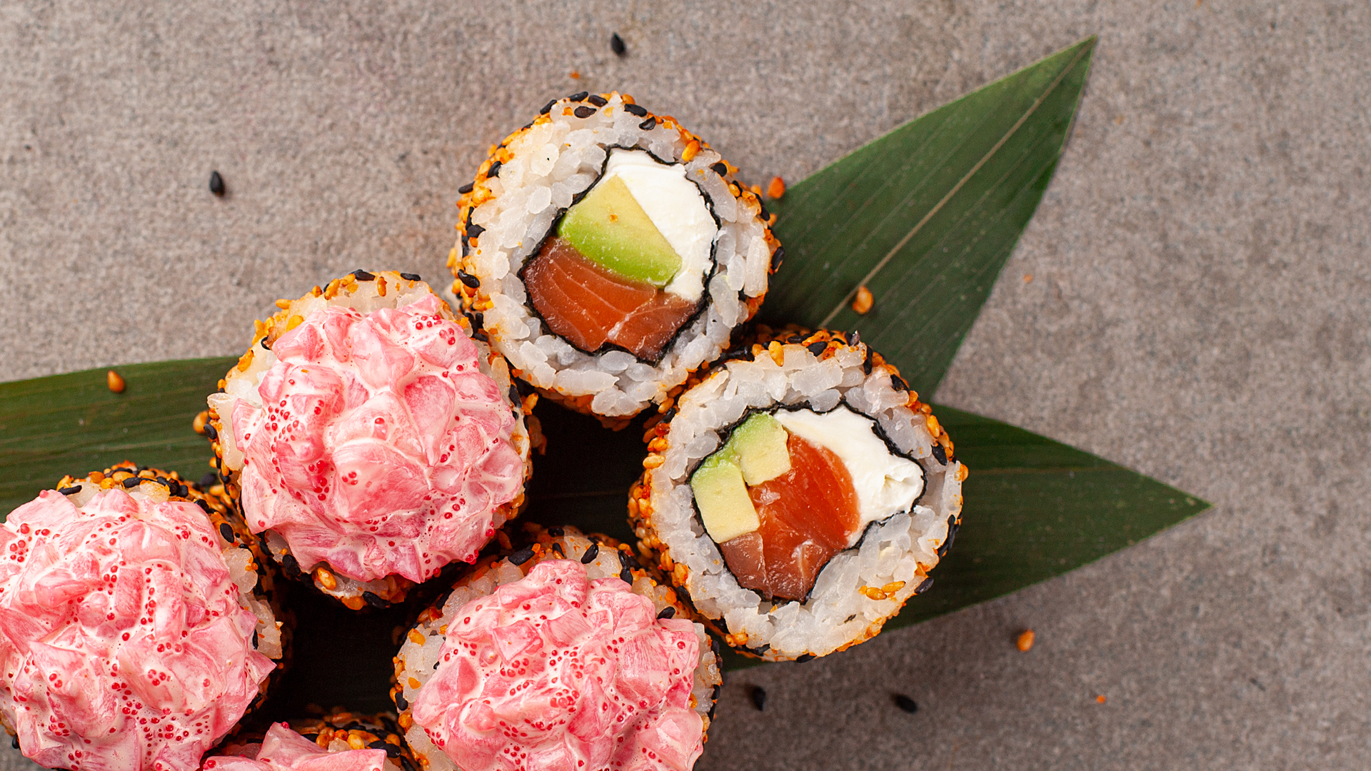 Вулкан з сьомгою та гребінцем